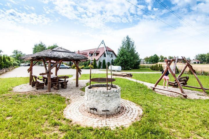 Pod Wierzba Uniejow Exterior foto
